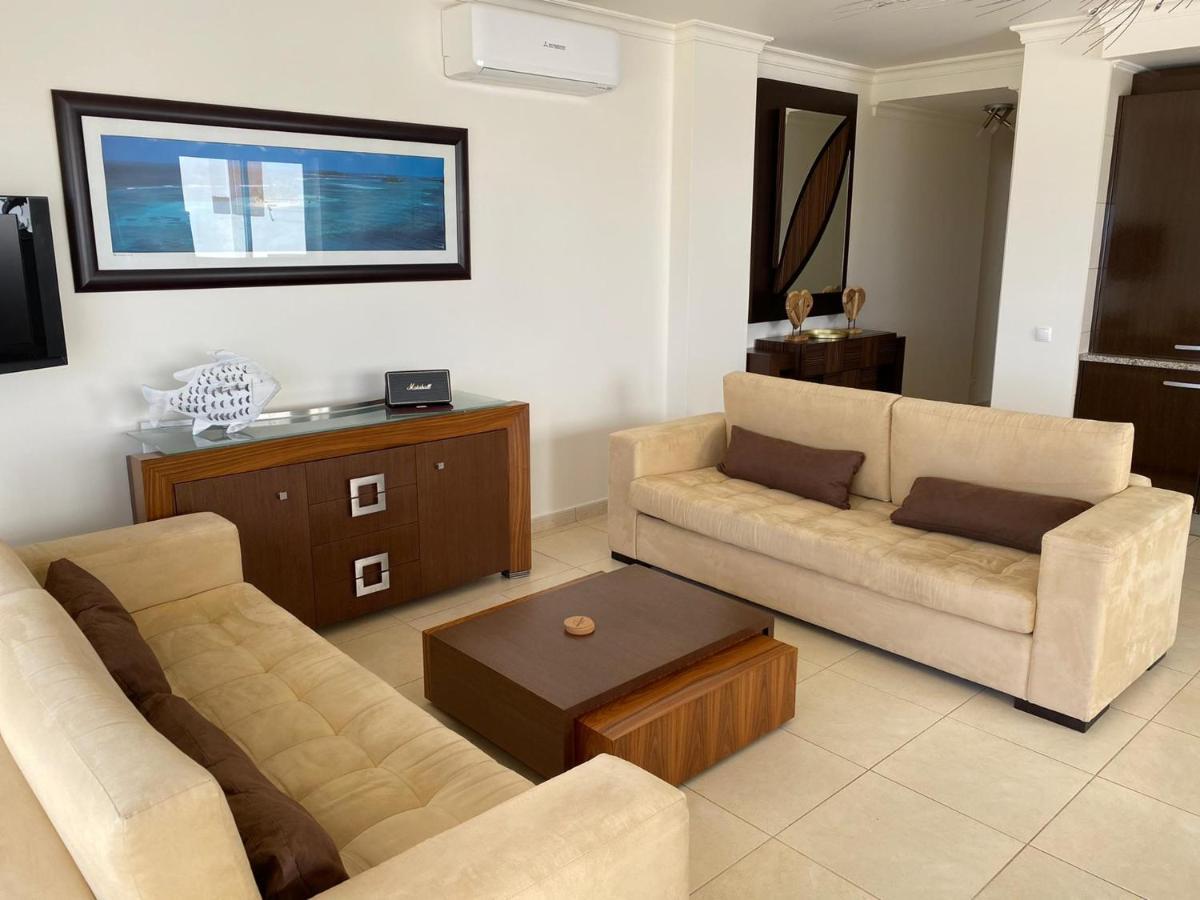 Luna - Airco - Sea View - First Line - Own Parking Armação de Pêra 外观 照片
