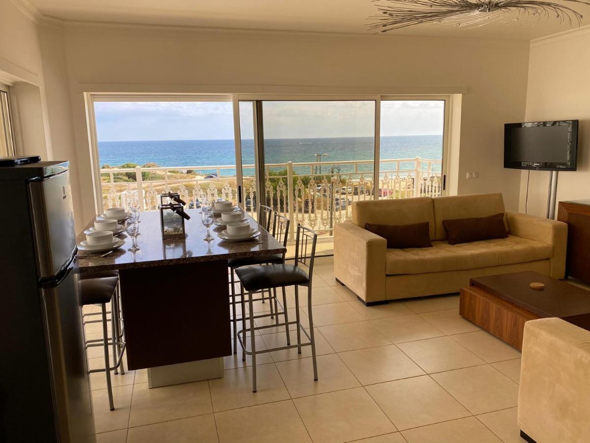 Luna - Airco - Sea View - First Line - Own Parking Armação de Pêra 外观 照片